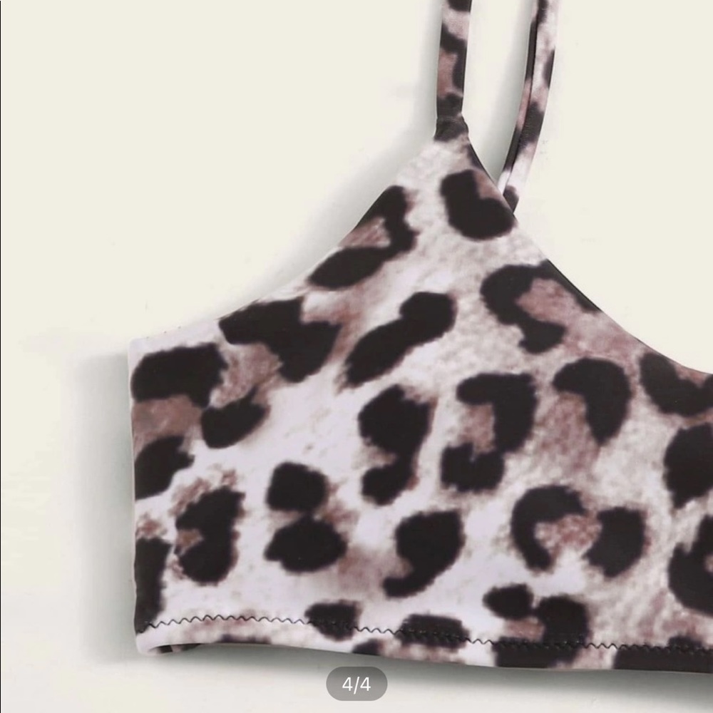 Swimsuit - Picture 2 of 5